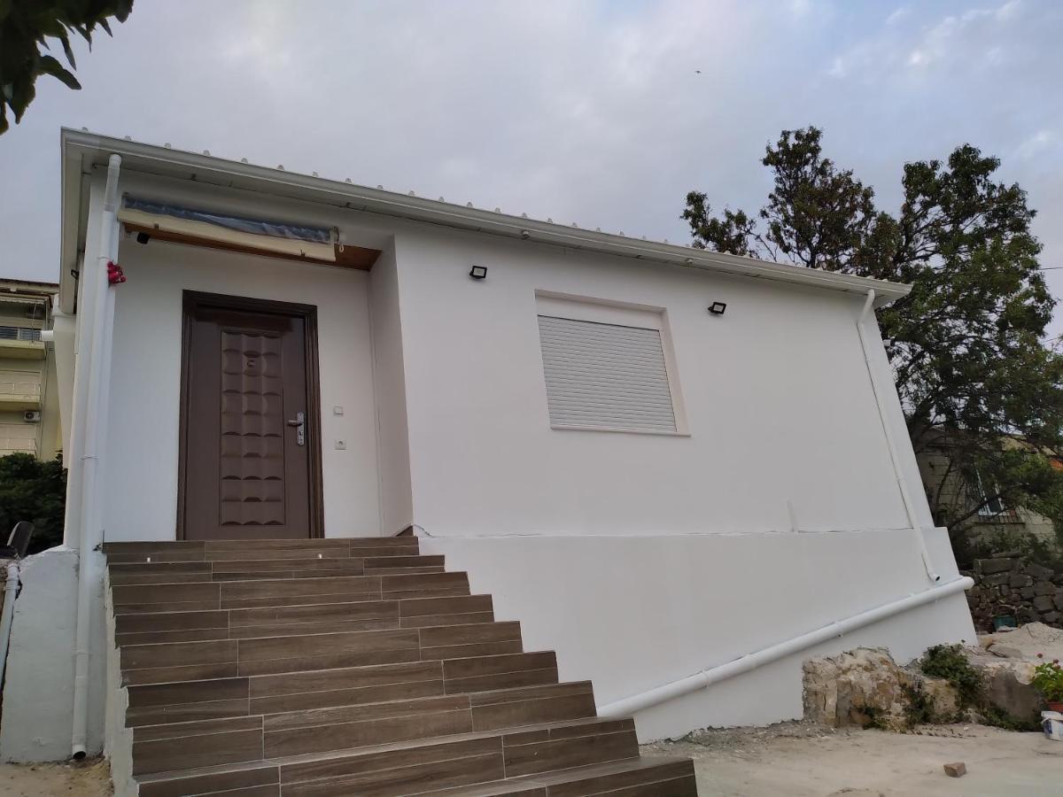 Condo Rooms Sarandë Eksteriør billede