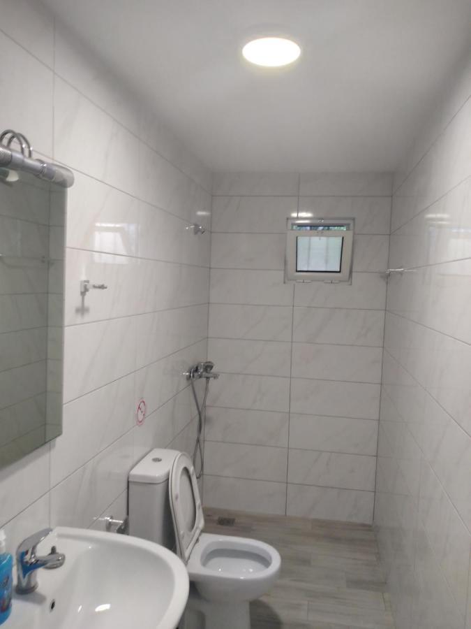 Condo Rooms Sarandë Eksteriør billede
